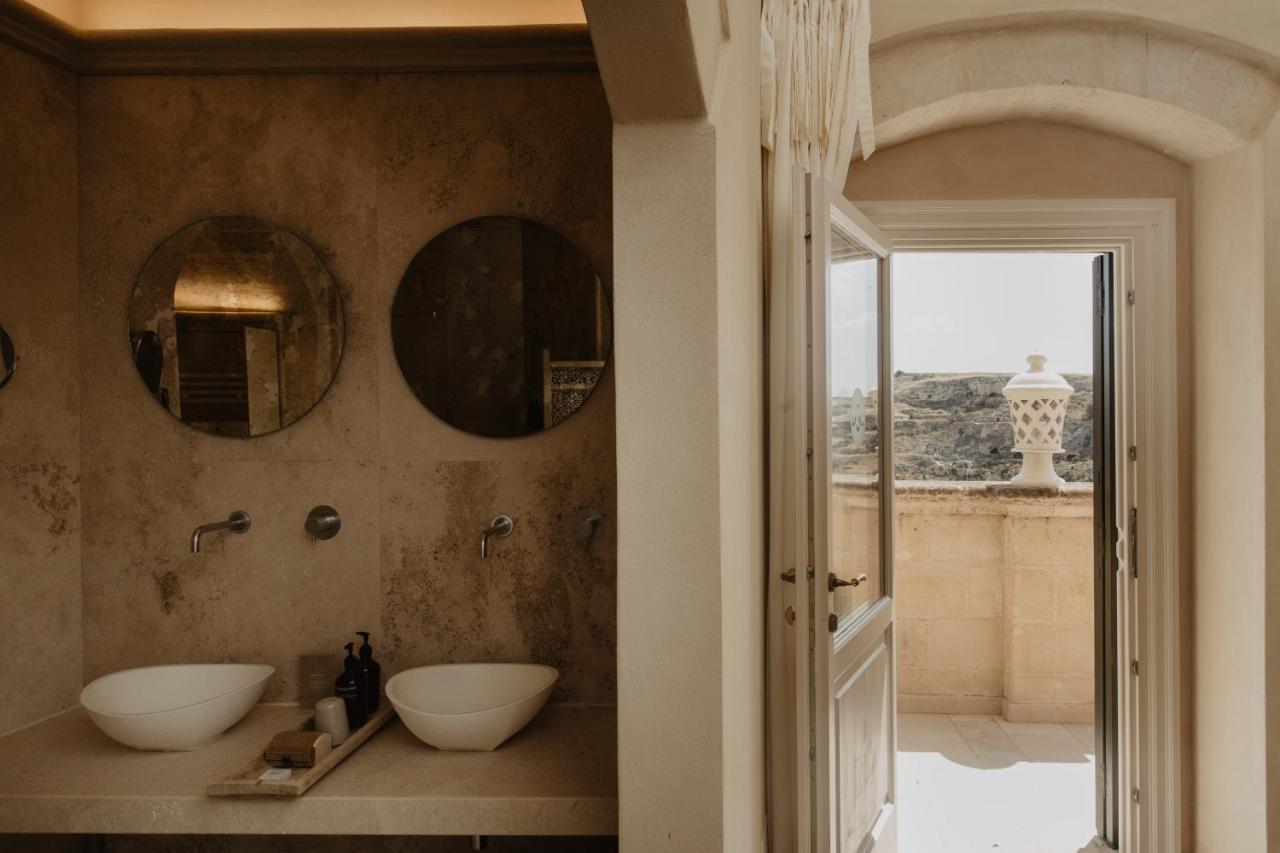 Palazzo Del Duca Hotel & Restaurant Матера Екстериор снимка
