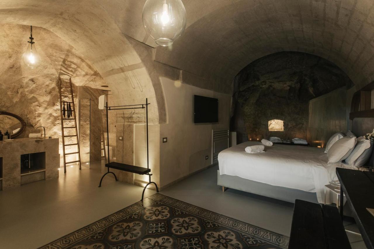 Palazzo Del Duca Hotel & Restaurant Матера Екстериор снимка