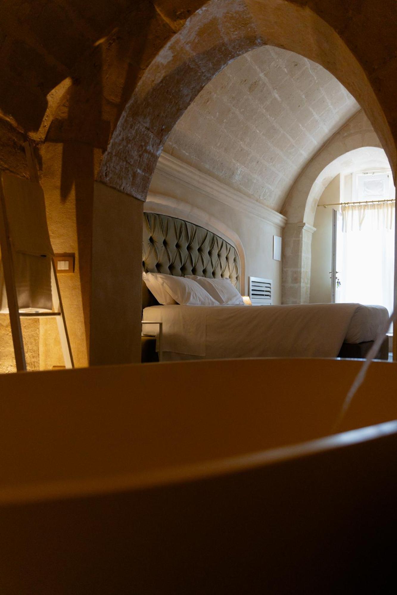Palazzo Del Duca Hotel & Restaurant Матера Екстериор снимка