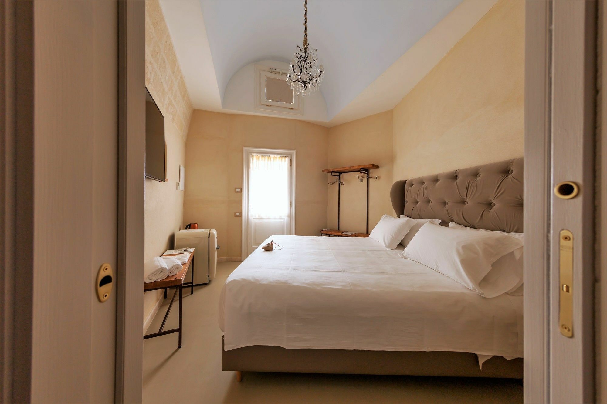 Palazzo Del Duca Hotel & Restaurant Матера Екстериор снимка