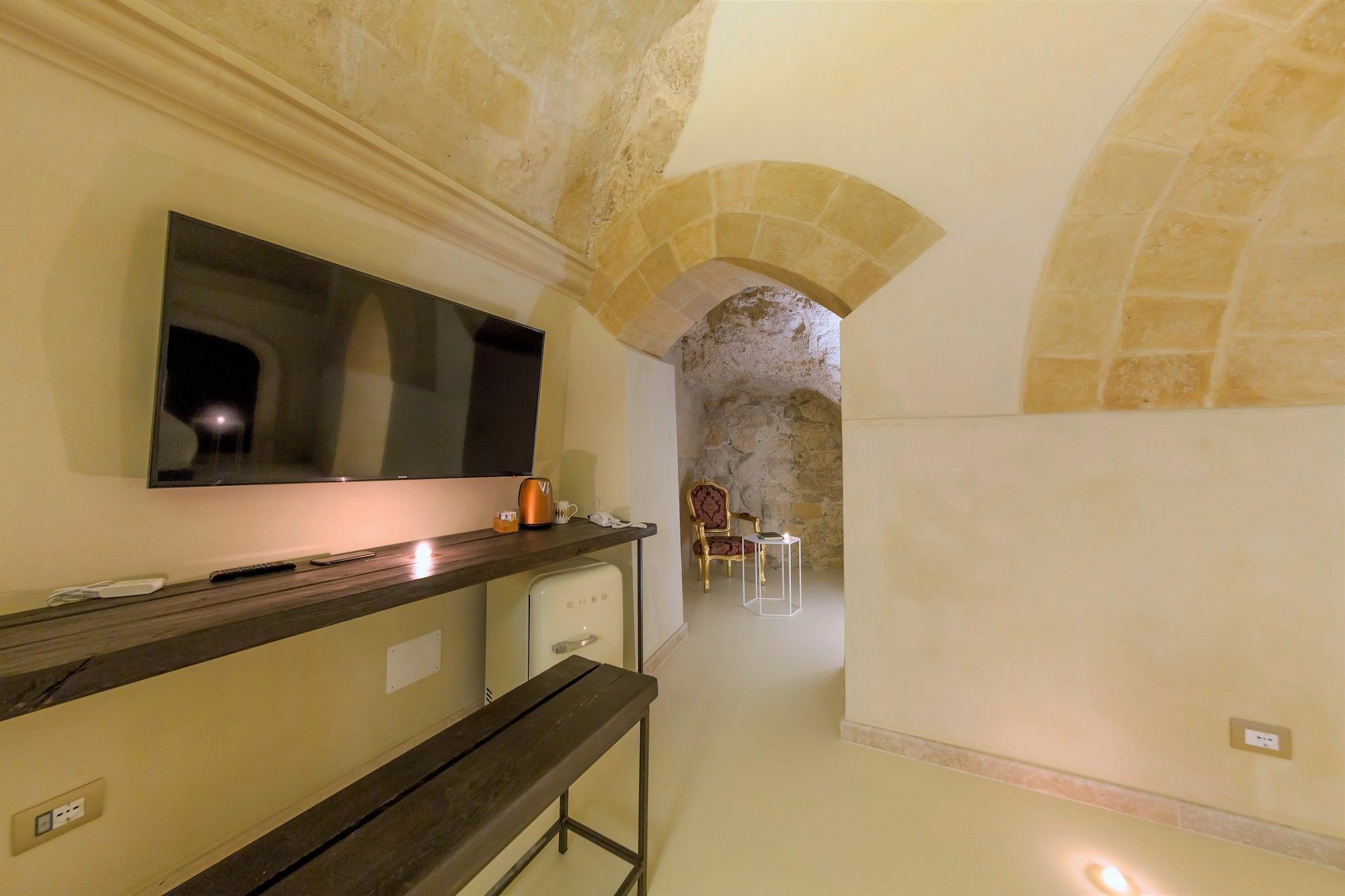 Palazzo Del Duca Hotel & Restaurant Матера Екстериор снимка
